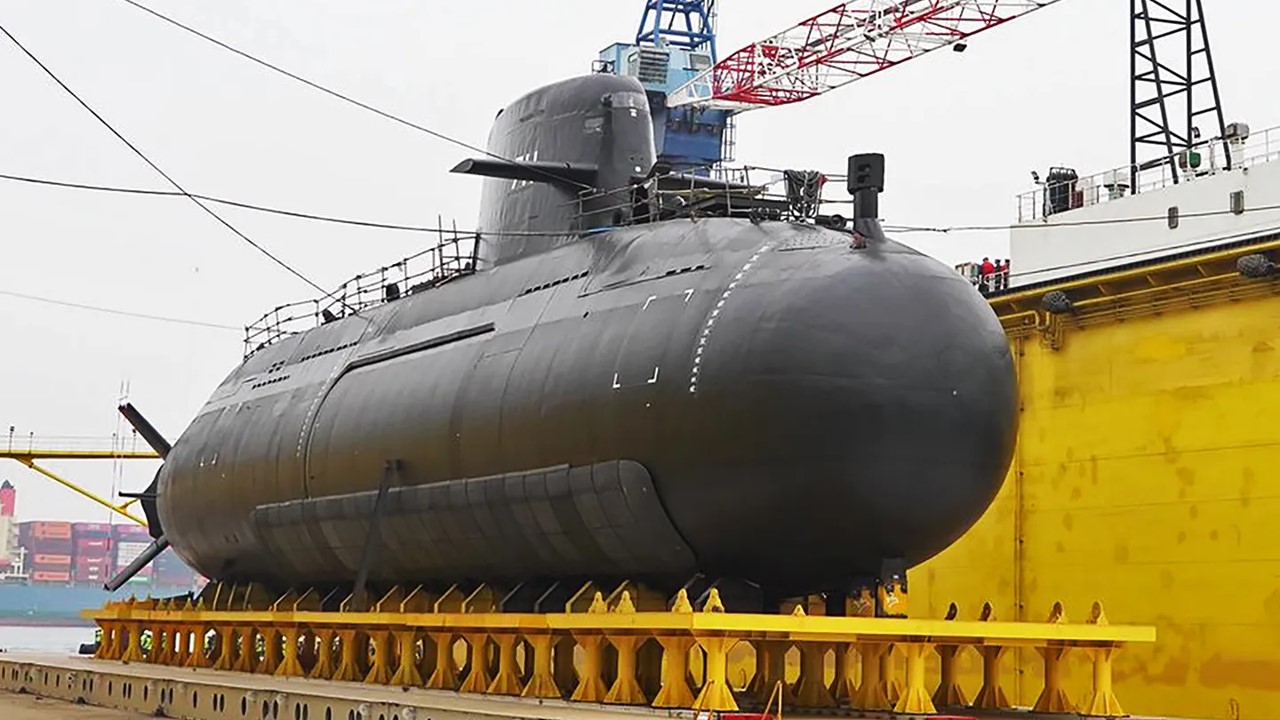 Hai Kun Class Submarine (A)